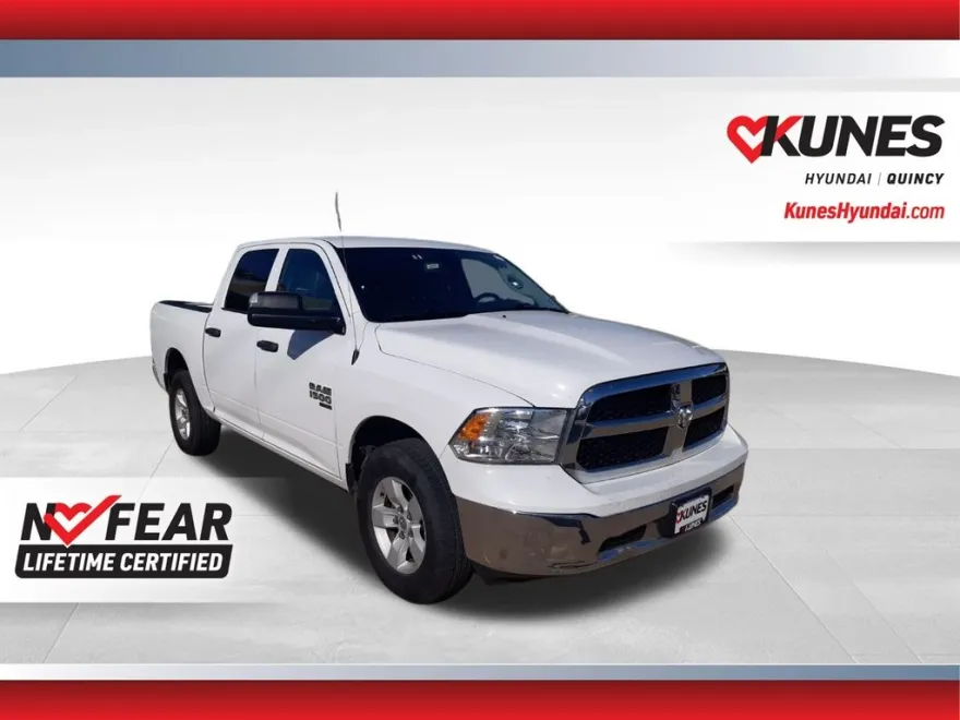 2023 Ram 1500 Classic SLT photo 1