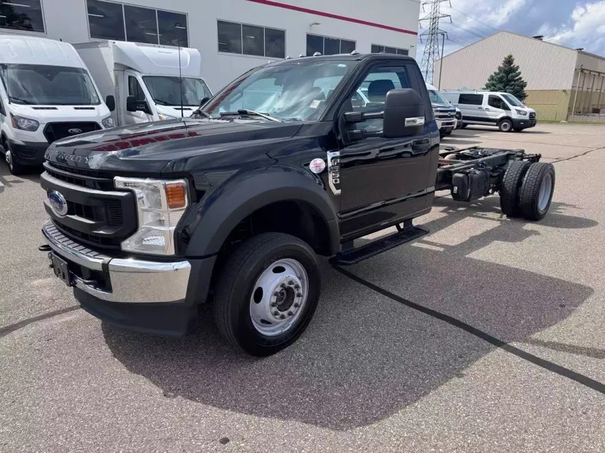 2022 Ford F-550 XL photo 1