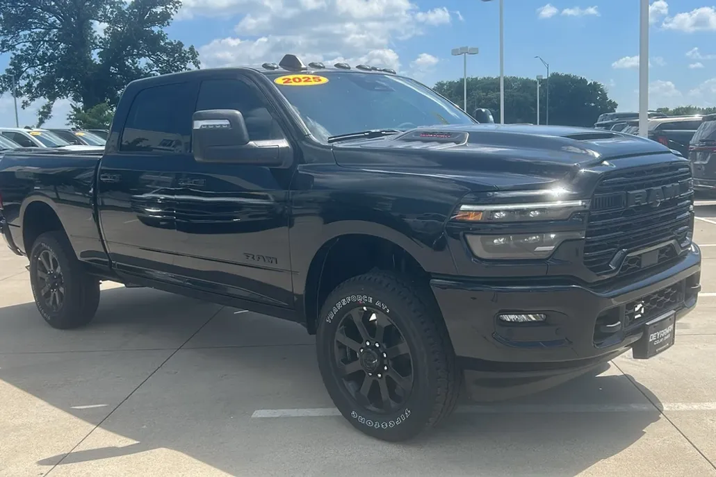 2025 Ram 2500 Laramie photo 1
