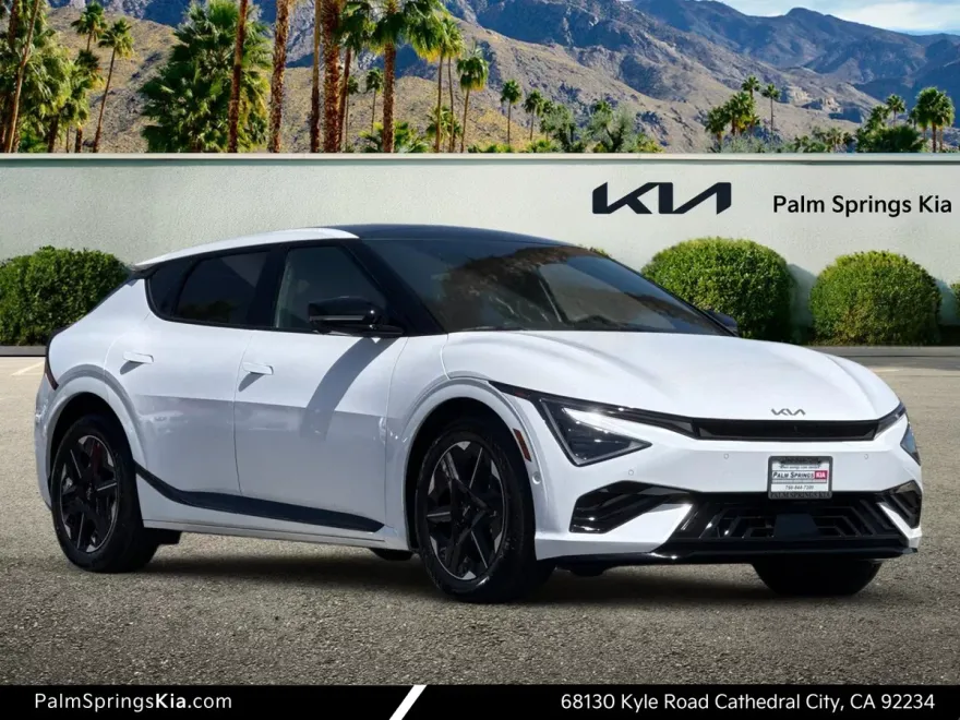 2025 Kia EV6 GT-Line photo 1