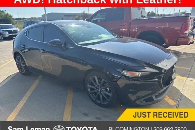 2021 Mazda Mazda3 Preferred photo 1