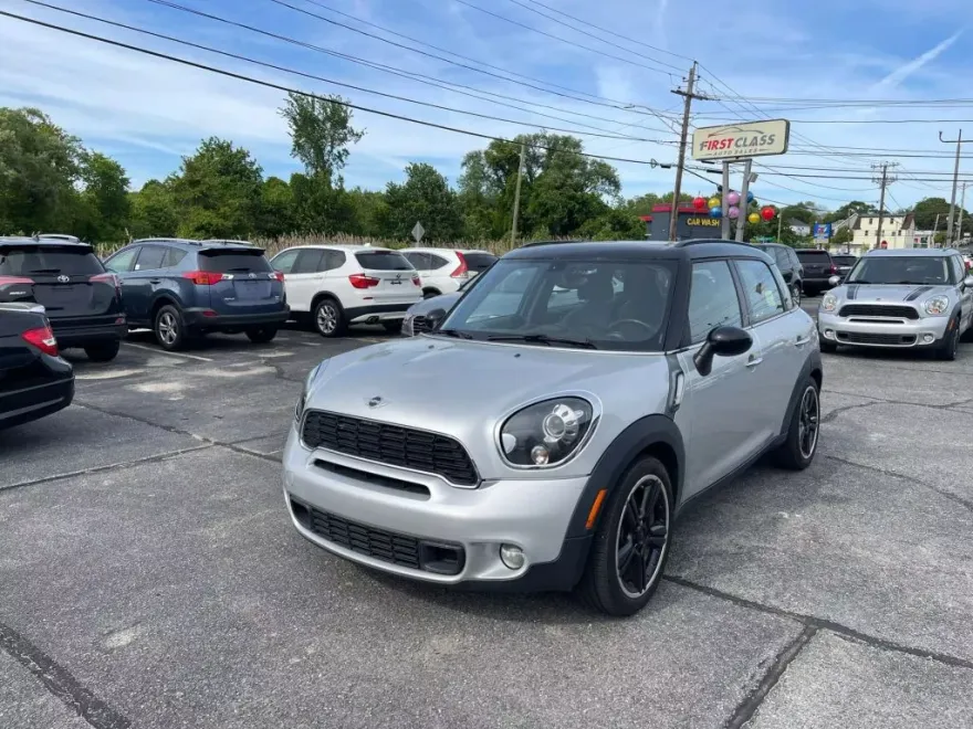 2012 Mini Countryman S photo 1
