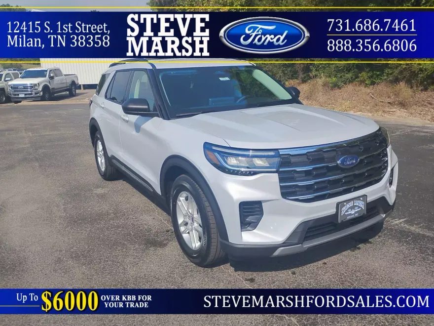 2025 Ford Explorer photo 1