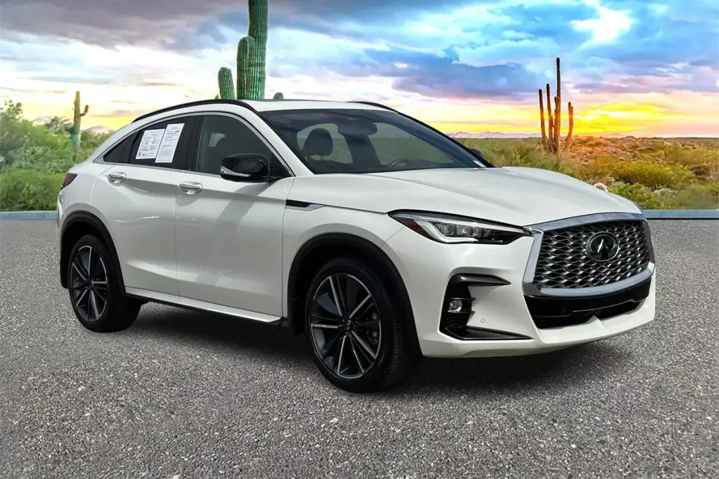2023 Infiniti QX55 Essential photo 1