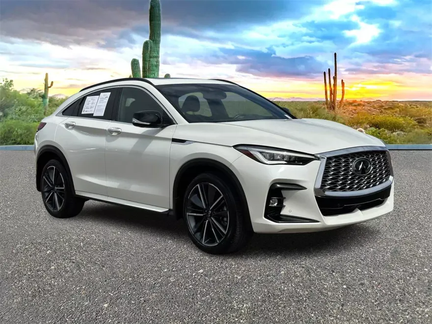 2023 Infiniti QX55 Essential photo 1