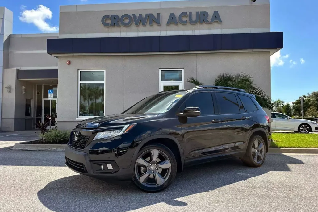 2019 Honda Passport Touring photo 1
