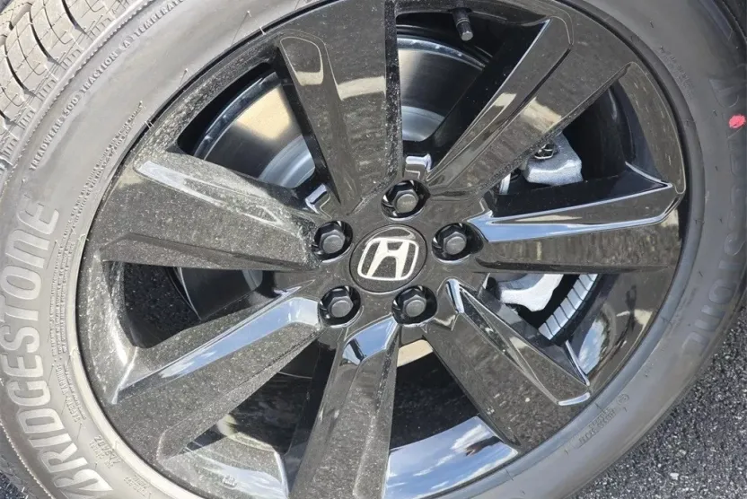 2025 Honda Pilot Black Edition photo 1