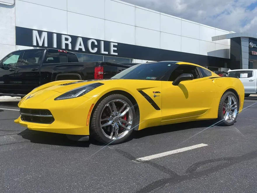 2014 Chevrolet Corvette Stingray Z51 2LT photo 1