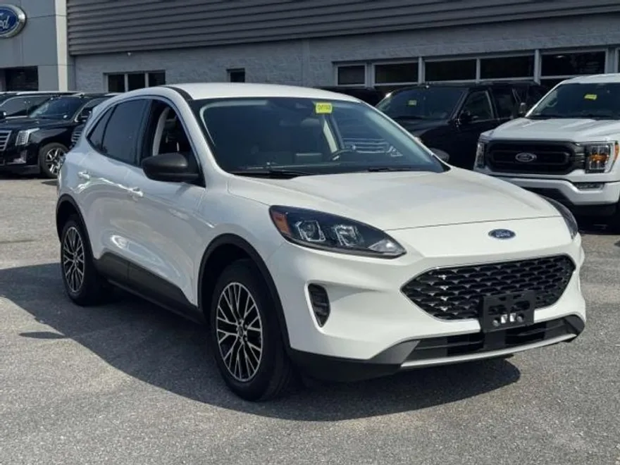 2022 Ford Escape SE Plug-In Hybrid photo 1