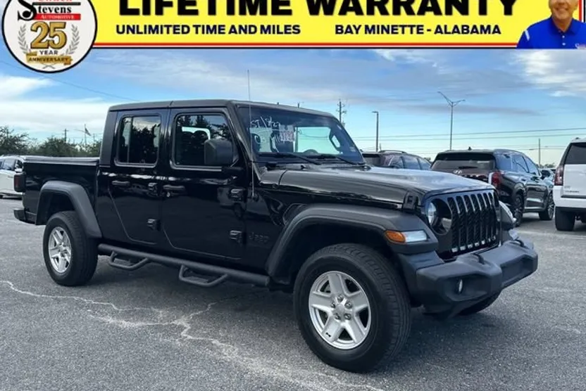 2020 Jeep Gladiator Sport S photo 1