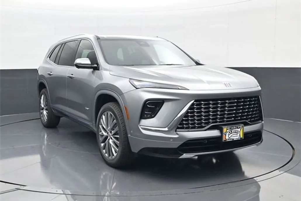 2026 Buick Enclave Avenir photo 1