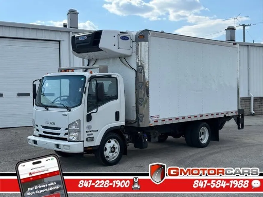 2018 Isuzu NRR photo 1