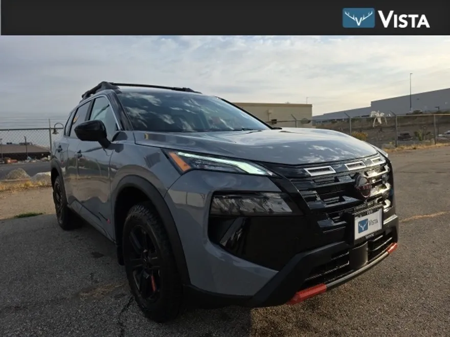 2026 Nissan Rogue SV photo 1
