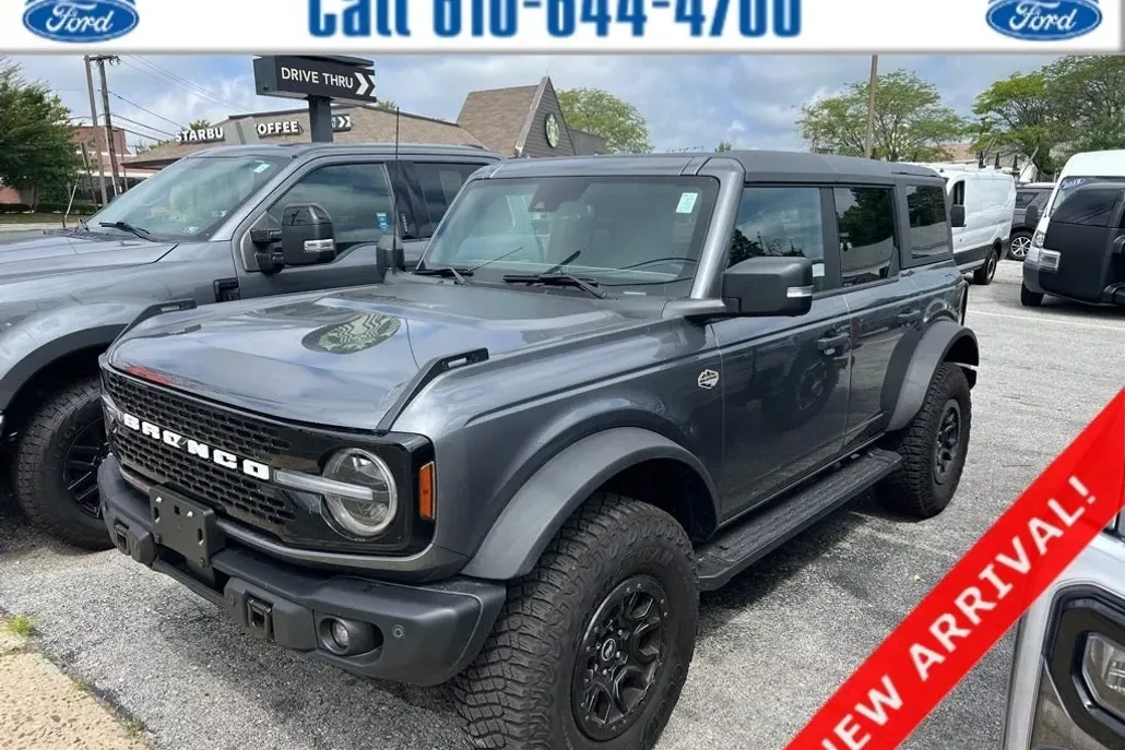 2023 Ford Bronco Wildtrak photo 1