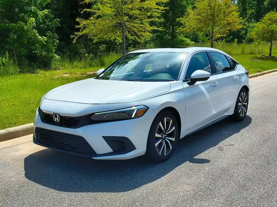 2024 Honda Civic EX-L photo 1