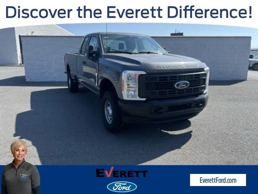 2025 Ford F-350 photo 1