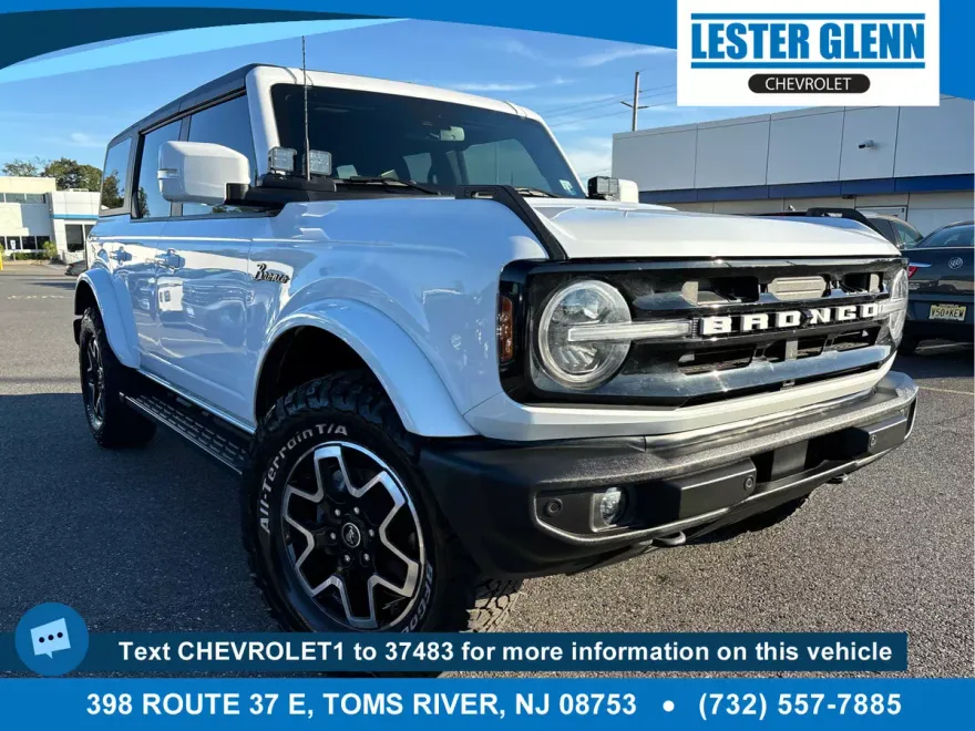 2024 Ford Bronco Outer Banks photo 1