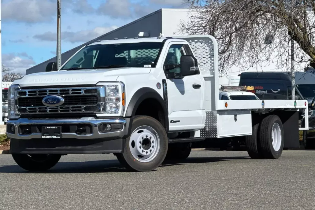 2024 Ford F-450 photo 1
