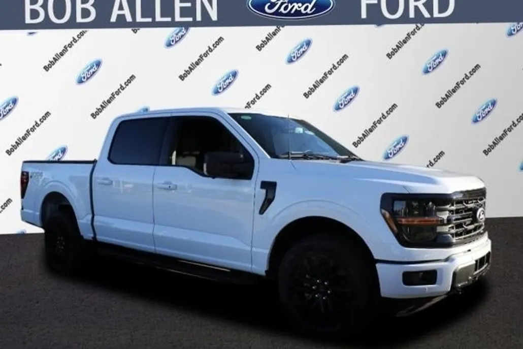 2024 Ford F-150 XLT photo 1