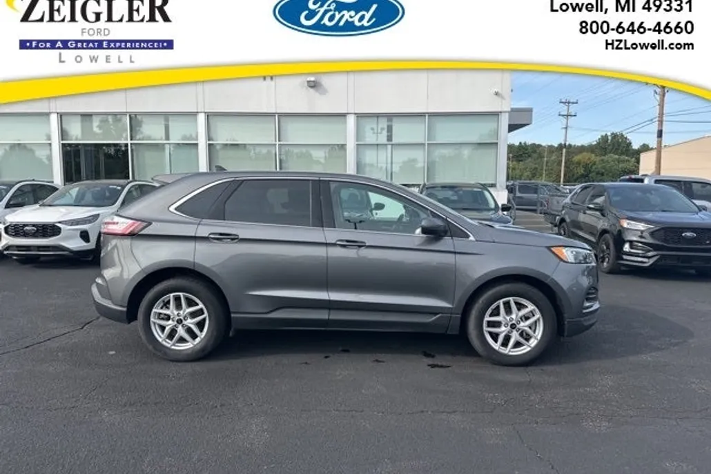 2023 Ford Edge SEL photo 1