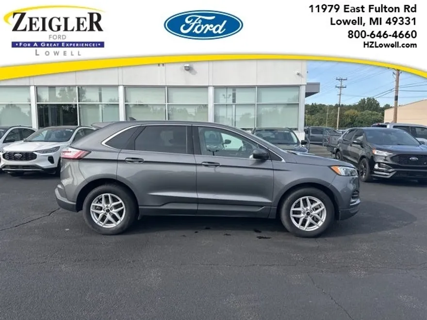 2023 Ford Edge SEL photo 1