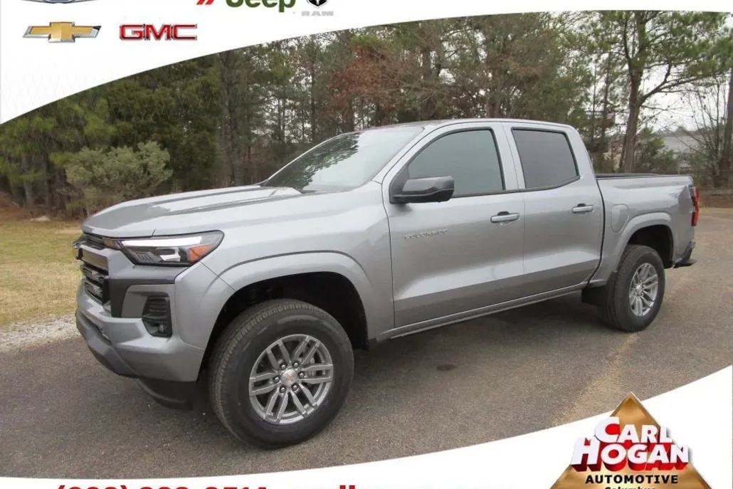 2025 Chevrolet Colorado LT photo 1