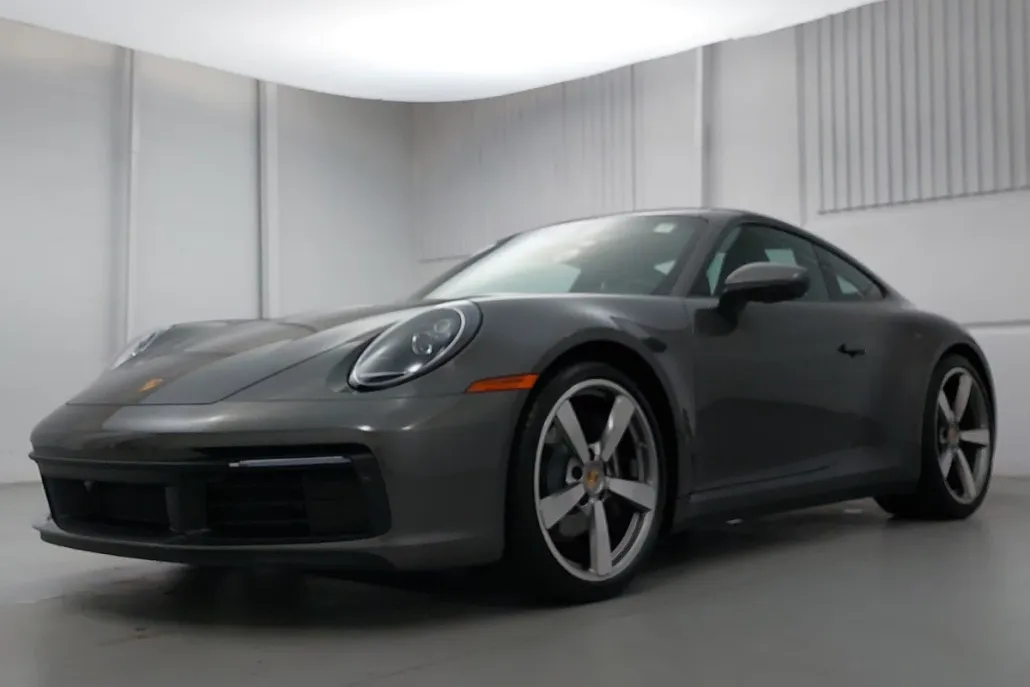 2023 Porsche 911 Coupe photo 1