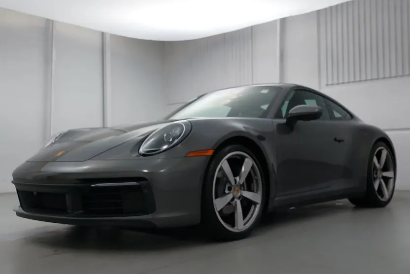 2023 Porsche 911 Coupe photo 1