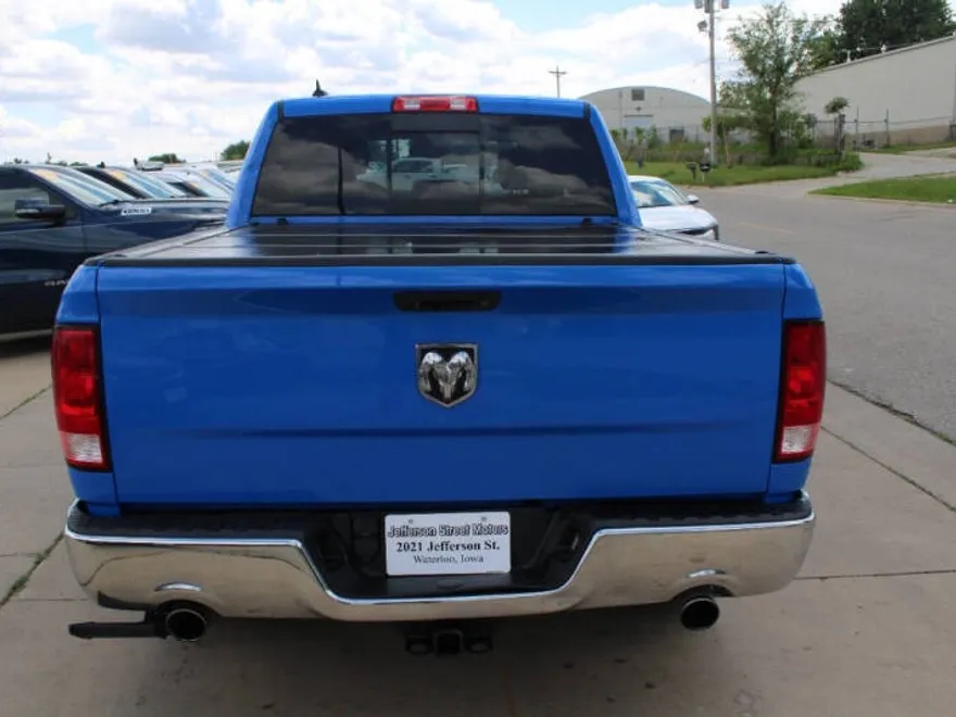 2018 Ram 1500 SLT photo 1