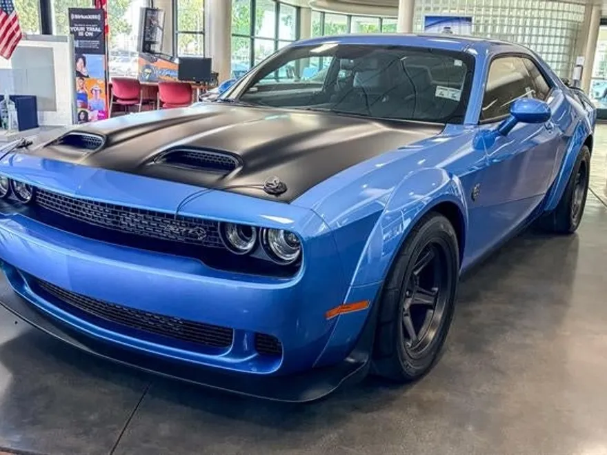 2023 Dodge Challenger SRT8 Hellcat Redeye photo 1