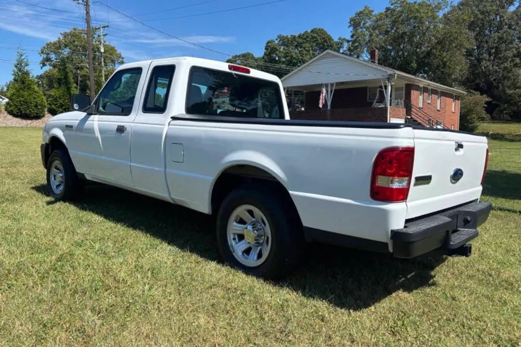 2011 Ford Ranger XL photo 1