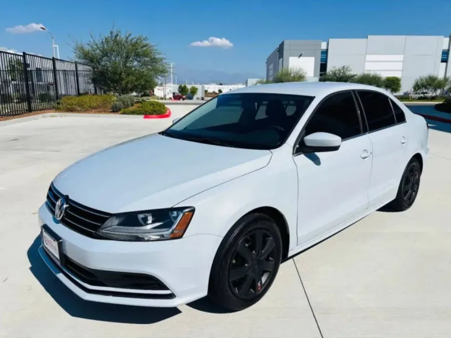 2017 Volkswagen Jetta 1.4T photo 1