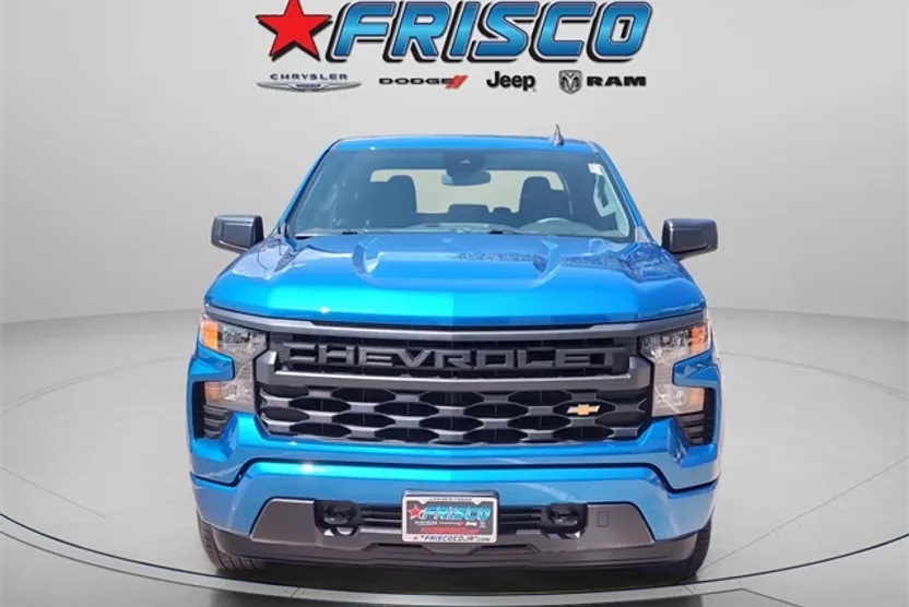 2024 Chevrolet Silverado 1500 Custom photo 1