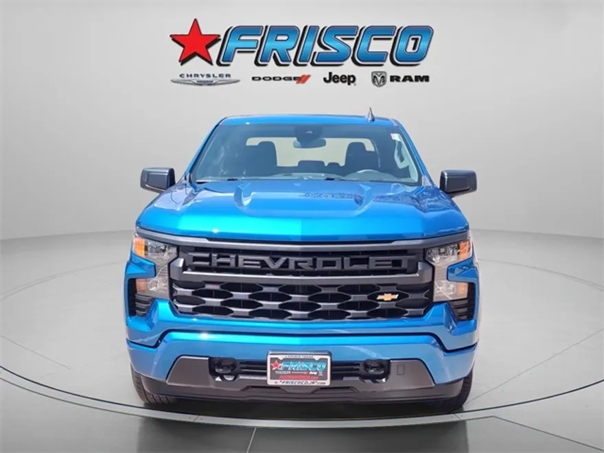 2024 Chevrolet Silverado 1500 Custom photo 1