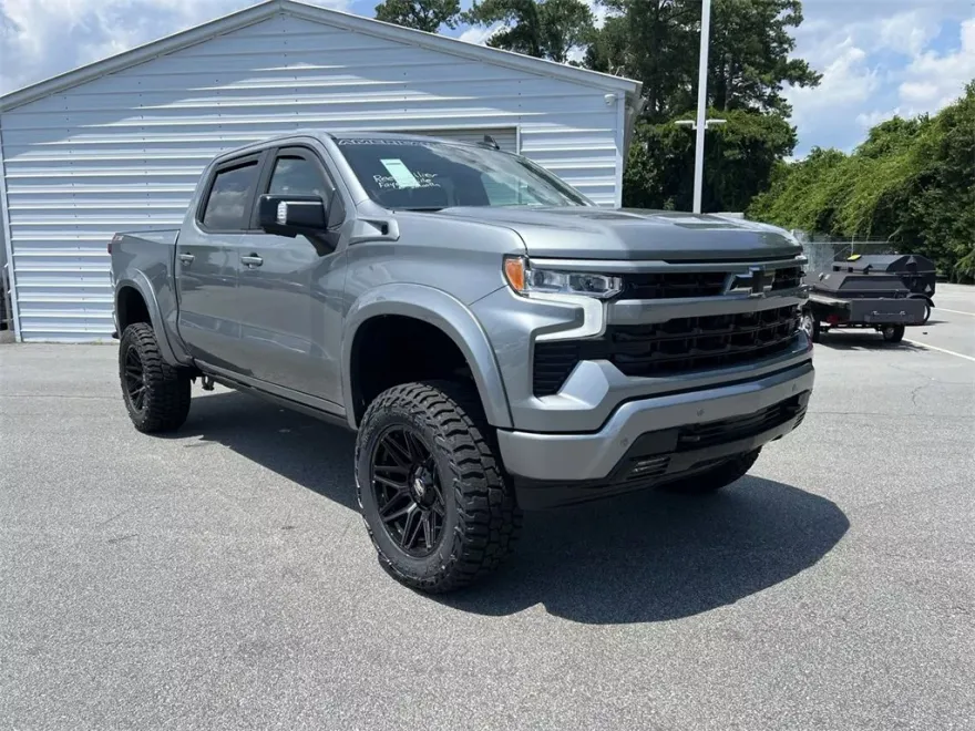 2025 Chevrolet Silverado 1500 RST photo 1