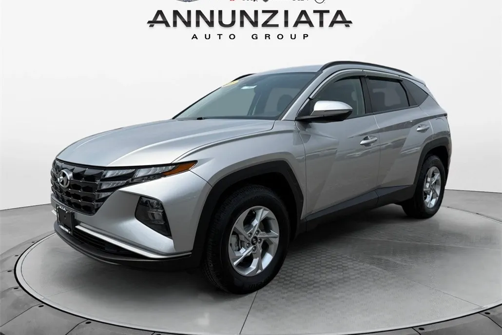 2022 Hyundai Tucson SEL photo 1