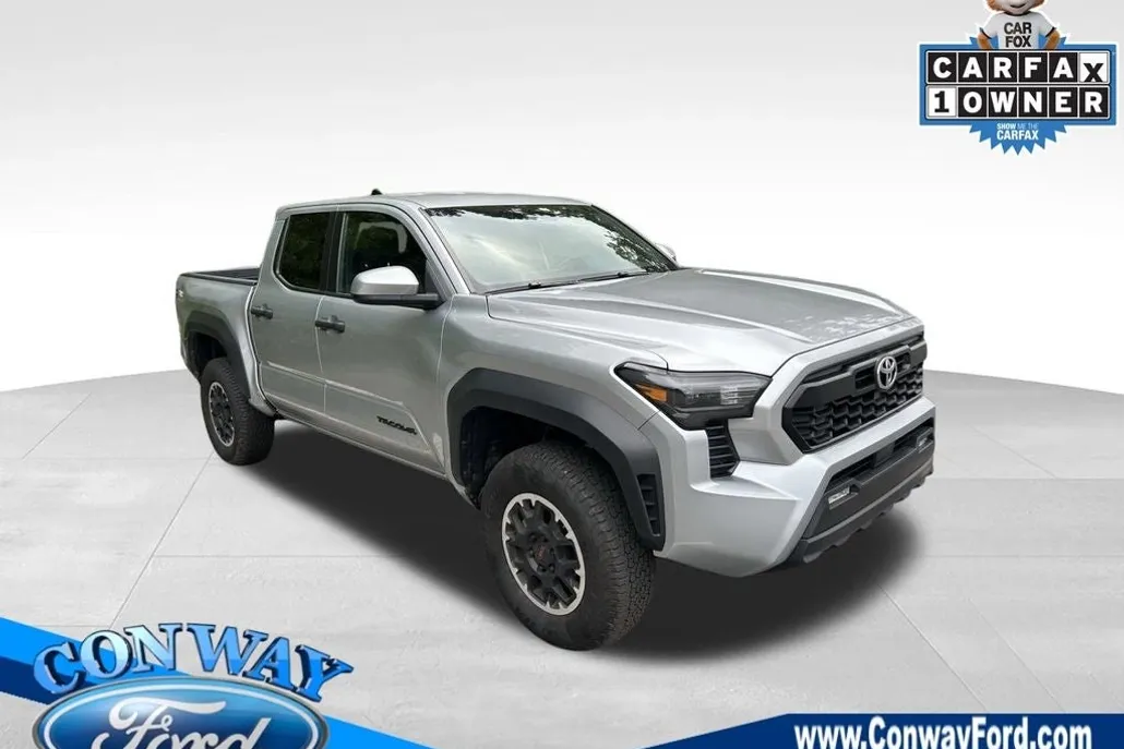 2024 Toyota Tacoma TRD Sport Double Cab 4x4 photo 1