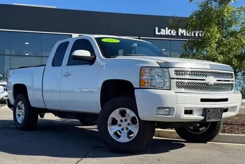 2012 Chevrolet Silverado 1500 LT photo 1