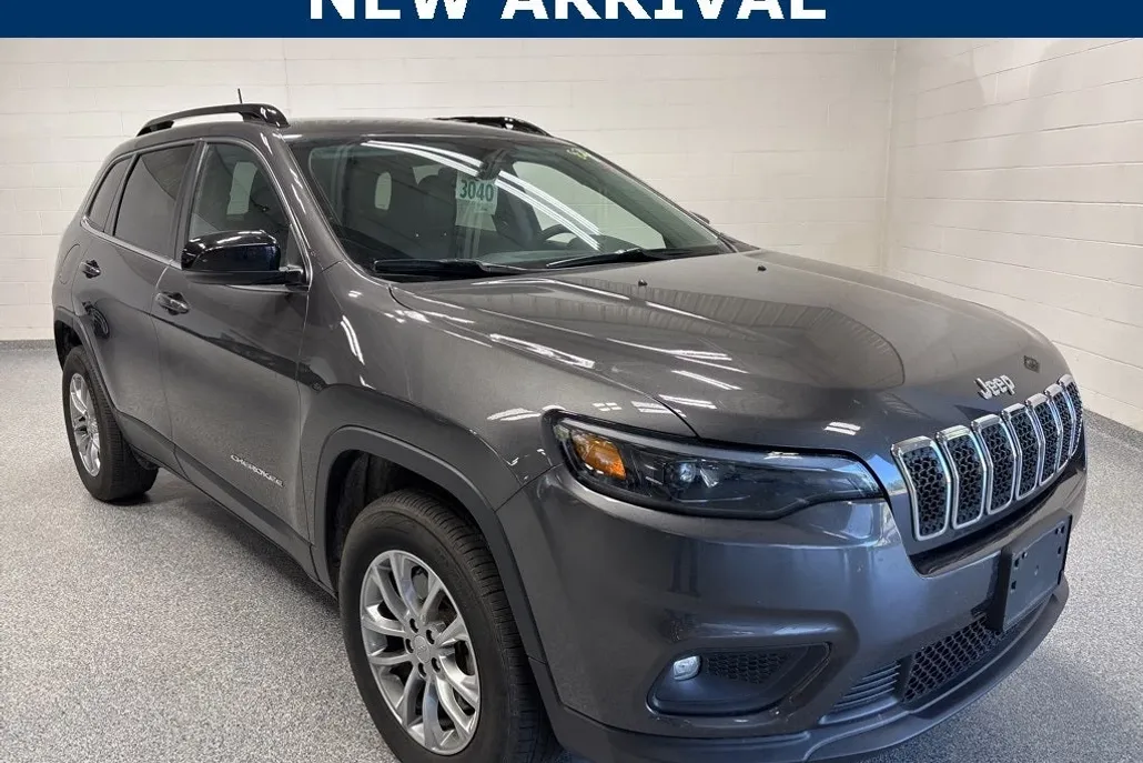 2022 Jeep Cherokee Latitude Lux photo 1