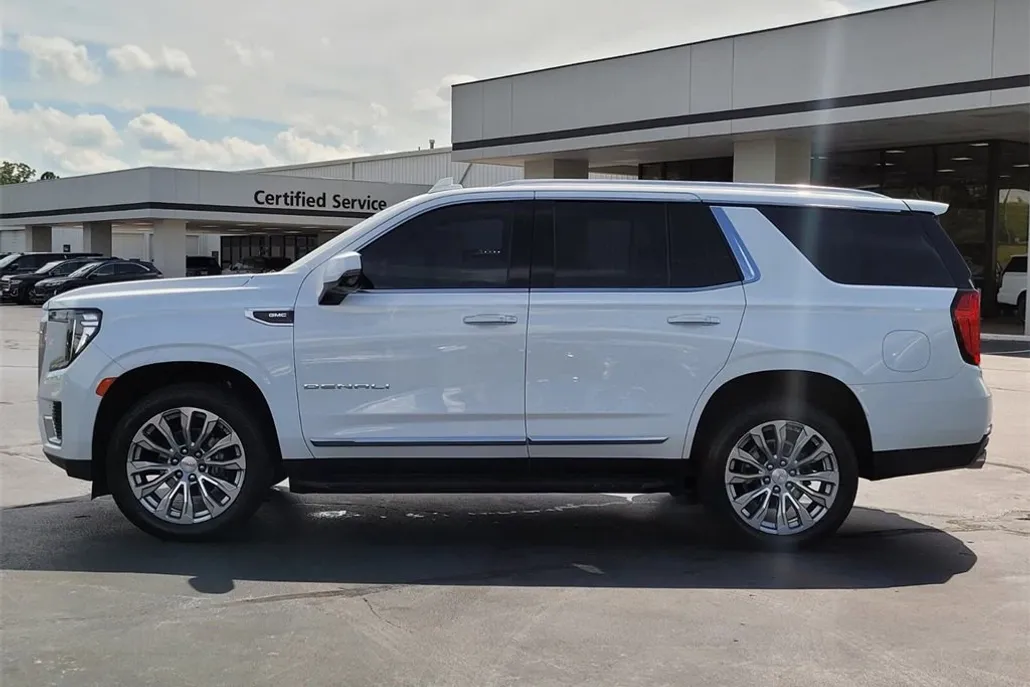 2024 Gmc Yukon Denali photo 1