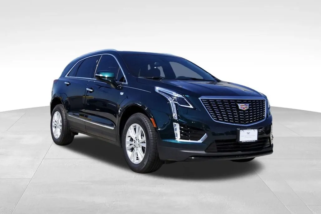 2025 Cadillac XT5 Luxury photo 1