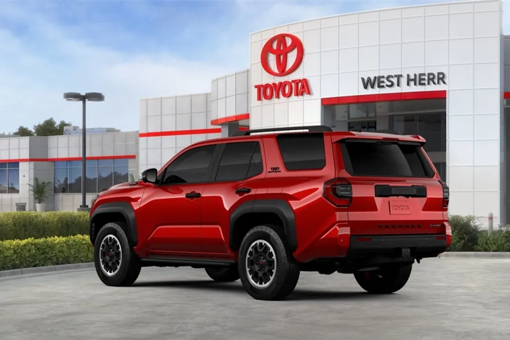 2025 Toyota 4Runner TRD Off-Road Premium photo 1