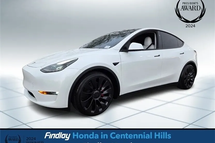 2023 Tesla Model Y Performance photo 1
