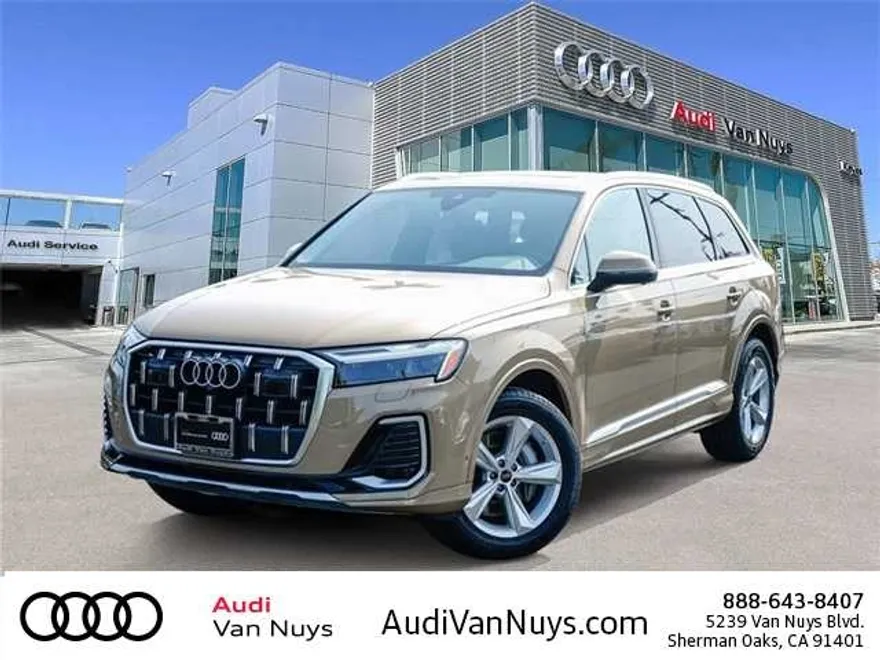 2025 Audi Q7 Premium photo 1