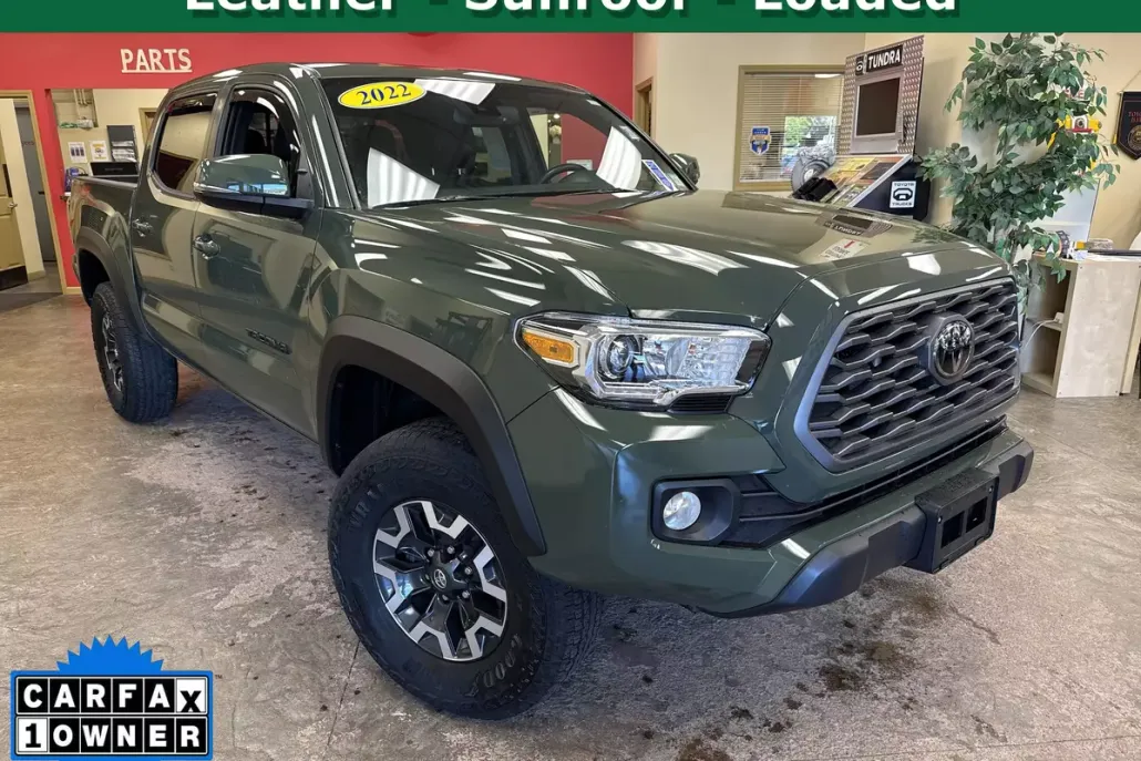 2022 Toyota Tacoma TRD V6 photo 1