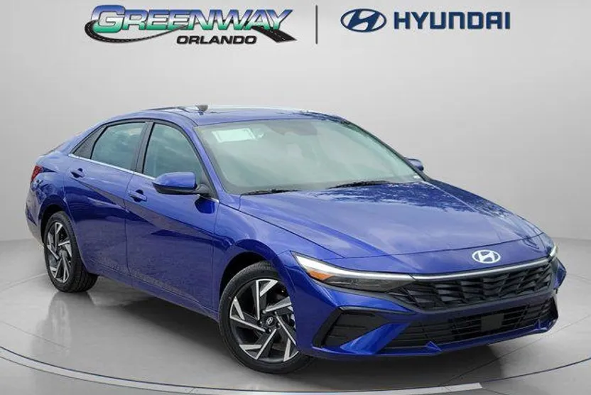 2025 Hyundai Elantra SEL Convenience photo 1