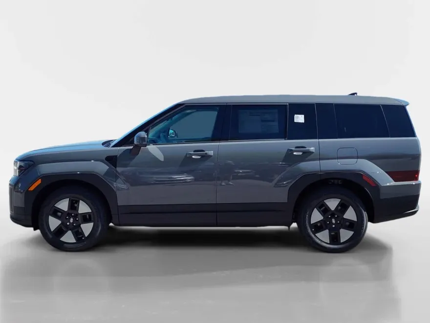 2026 Hyundai Santa Fe SE photo 1