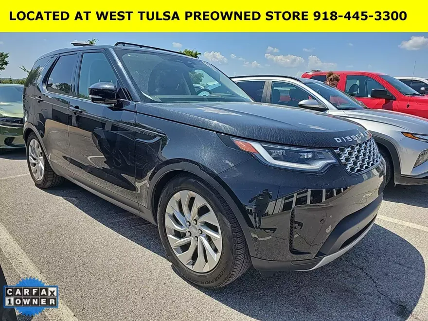 2024 Land Rover Discovery S photo 1