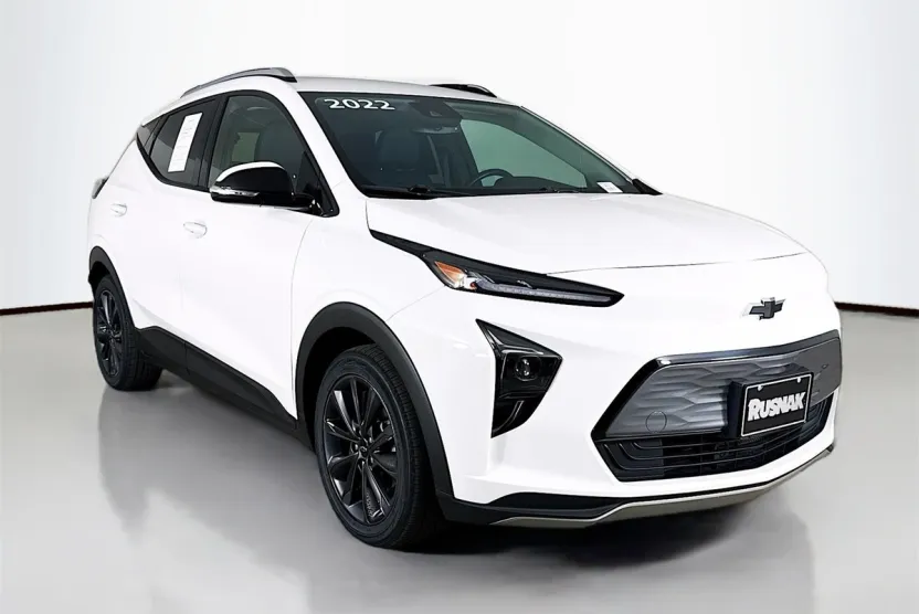 2022 Chevrolet Bolt EUV photo 1