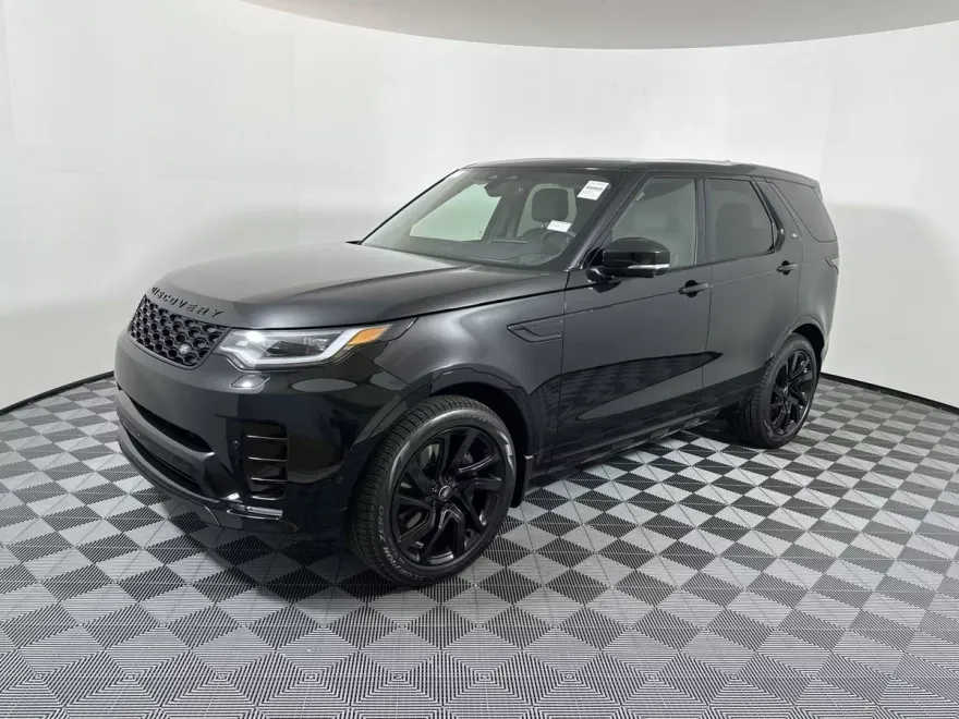 2025 Land Rover Discovery SE photo 1